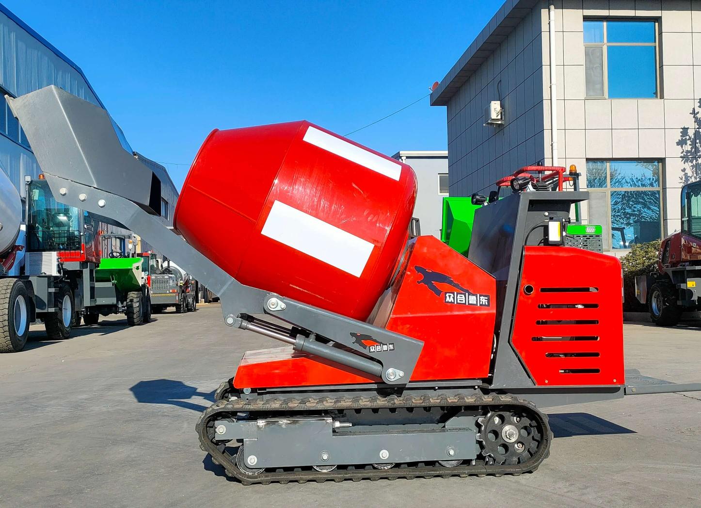 Mini Crawler Mixer: ZHS' Full-Hydraulic Dual-Function Gear Boosts Small-Space Efficiency